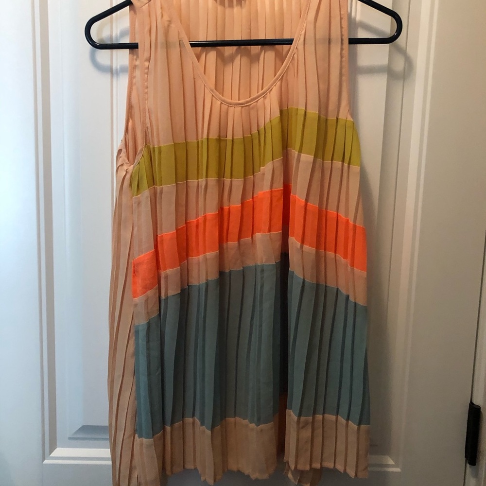 Super cute print and design striped sleeveless